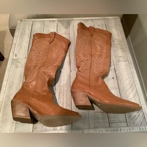 Billini boots